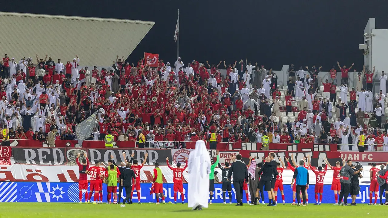 شباب الأهلي يُغرّد خارج السرب… ترتيب الدوري الإماراتي في المرحلة 15